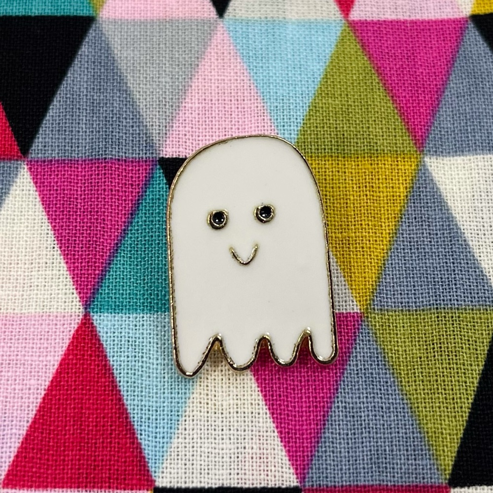 White Ghost Soft Enamel Pin - Lapel Brooch